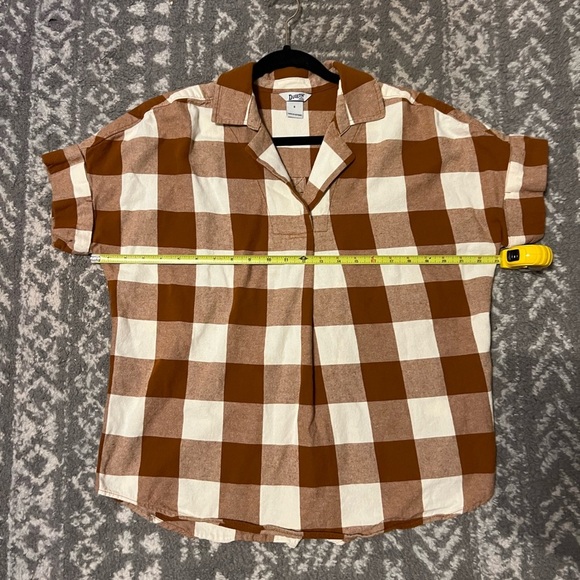 Duluth brand Tan and White Checkered Button-Down Shirt size S (M105) - Picture 7 of 8